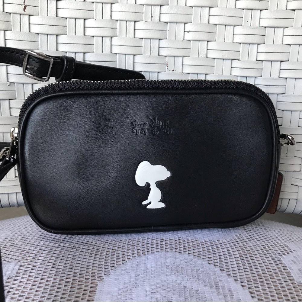 Coach X Snoopy Crossbody Pouch